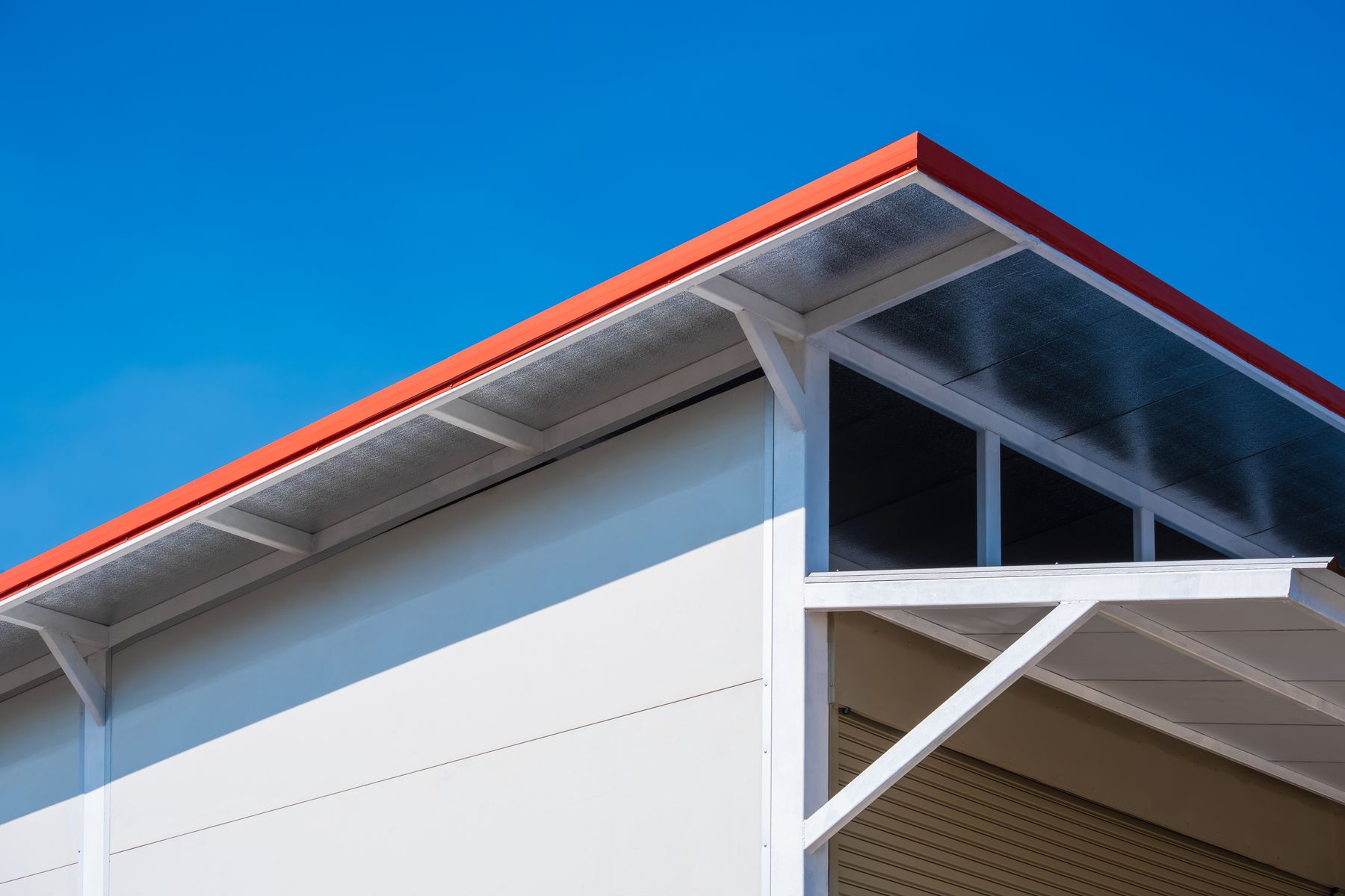 Soffit repair hero
