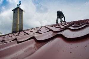 Roof coating contractor