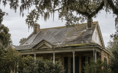 Historic house in new orleans - roof repairs